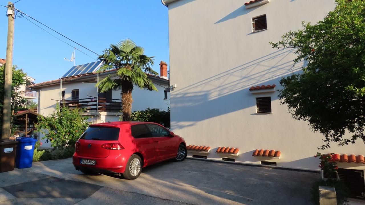 Apartments Kamelija Malinska Exteriér fotografie