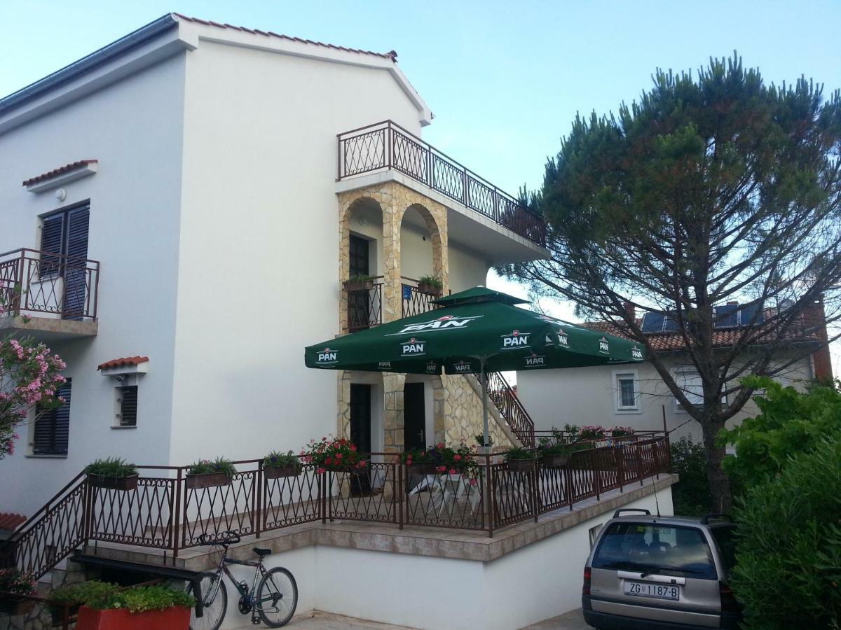Apartments Kamelija Malinska Exteriér fotografie